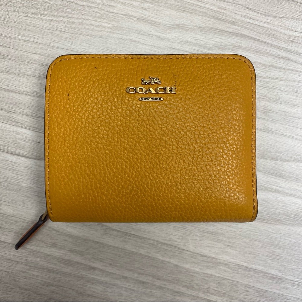 Coach Yellow Leather Billfold Wallet